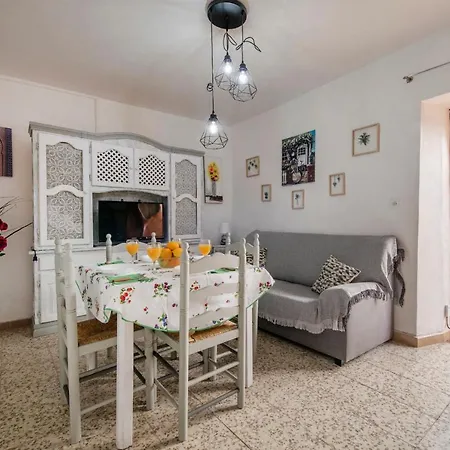 Encantadora Casa De Pueblo 7 Pax Con Gran Terraza Semesterbostad *
